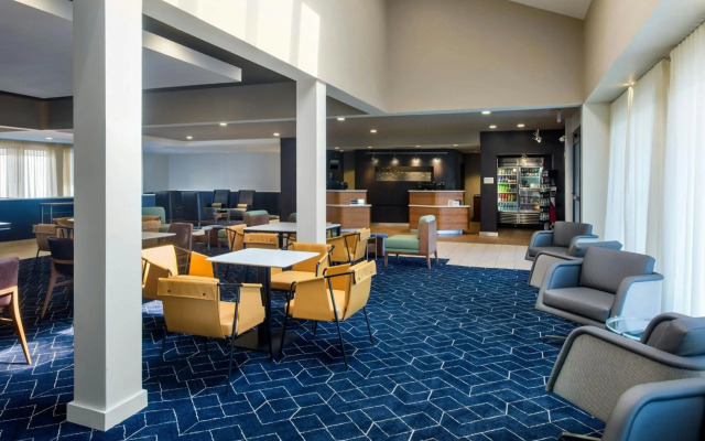 Courtyard Phoenix North by Marriott