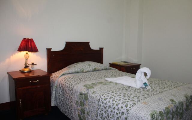Hotel Casa Real