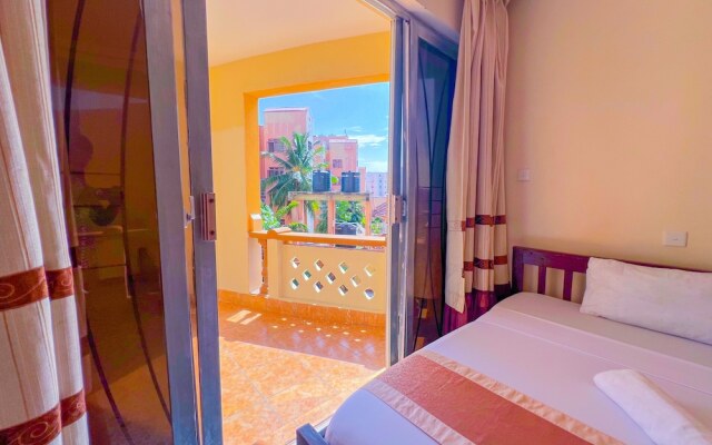 Royal Beachfront Apartments