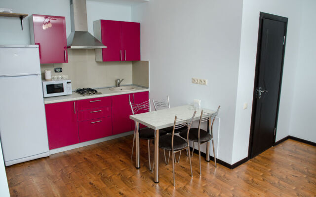 Apart-hotel Mirniy