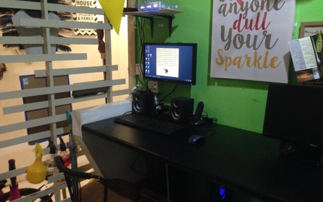 Woodpecker Lodge Kuching