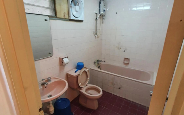 Selesa Hillhomes Golf Resort - M6GP