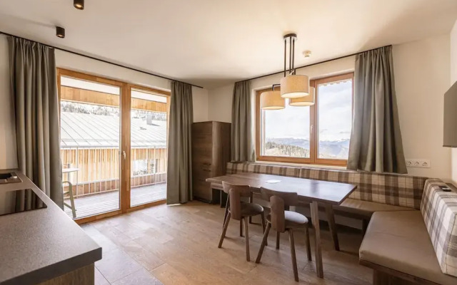 Superior Lodge With Balcony