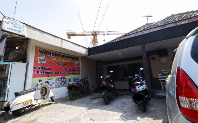 Borneo Hostel