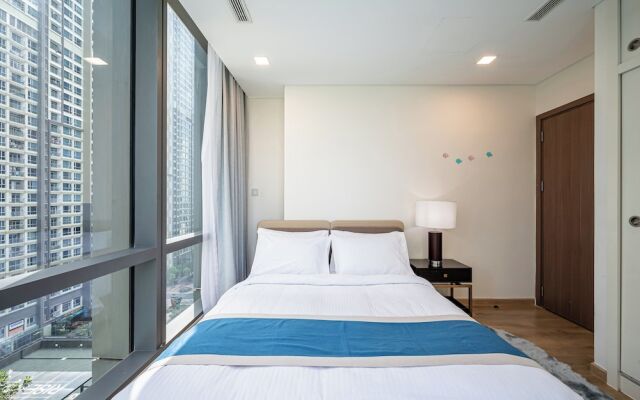 Somi Luxstay Landmark 81