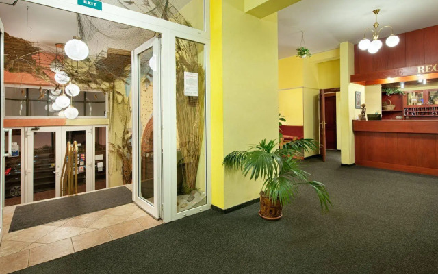 Hotel Henrietta