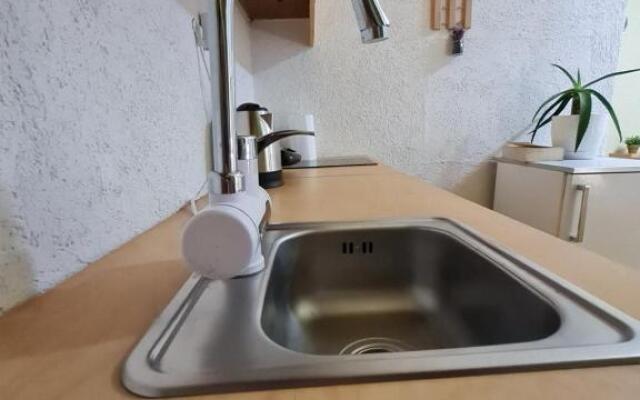 Ex-Block District charming studio apartment with treeish sorrounding view!