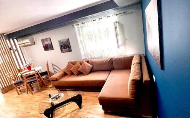 Genta apartment "21 Dhjetori"