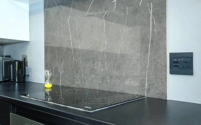 Antibes 18 West Road South Sandton