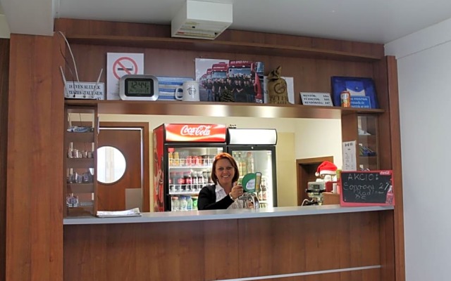 Pótkerék Motel