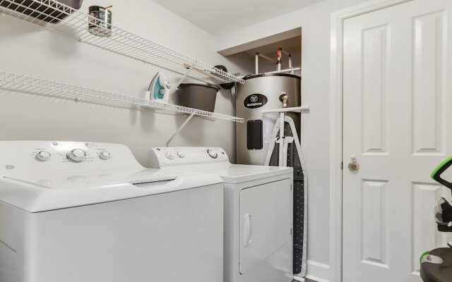 3506 Windsor 2 Bedroom Condo