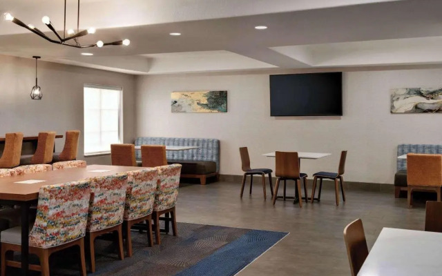 La Quinta Inn & Suites Stephenville