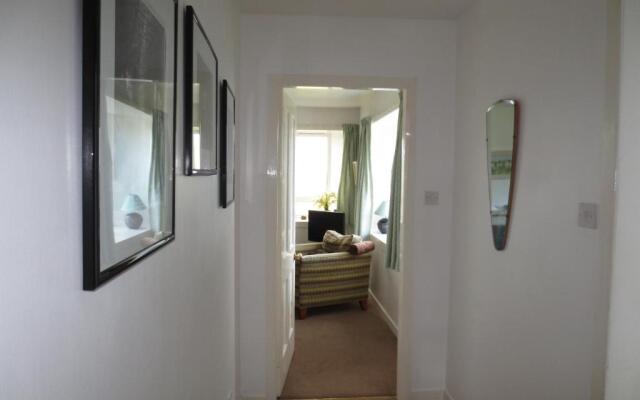 Harris White Cottage