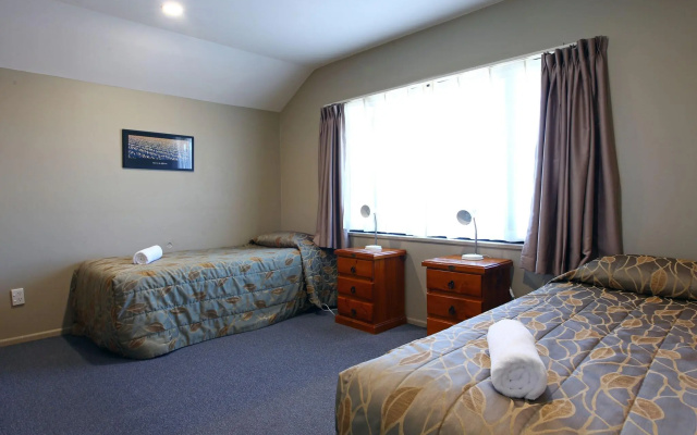 Heritage Court Lodge – Guest Rooms – Oamaru
