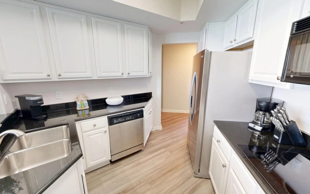 Silver Beach 1104w 3 Bedroom Condo