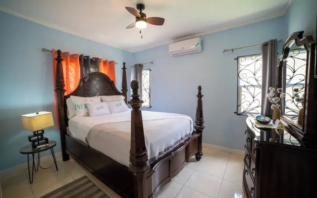 Nickels Garden Villas