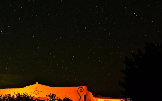 Poecylia Resort