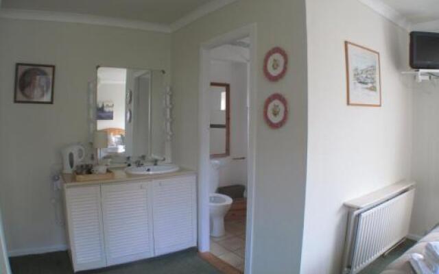 Bridge House Bed and Breakfast