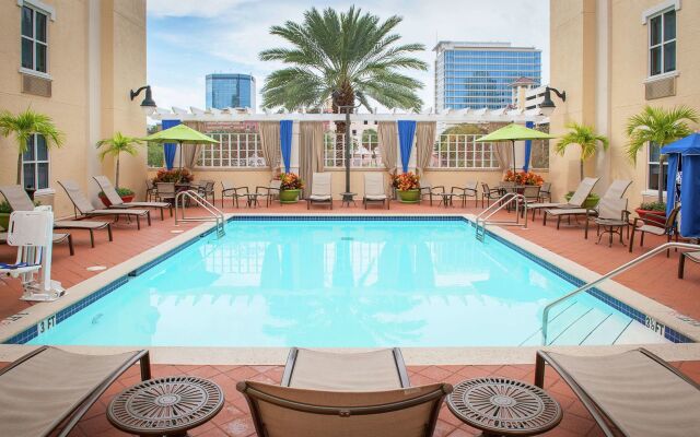 Hampton Inn & Suites St. Petersburg/Downtown