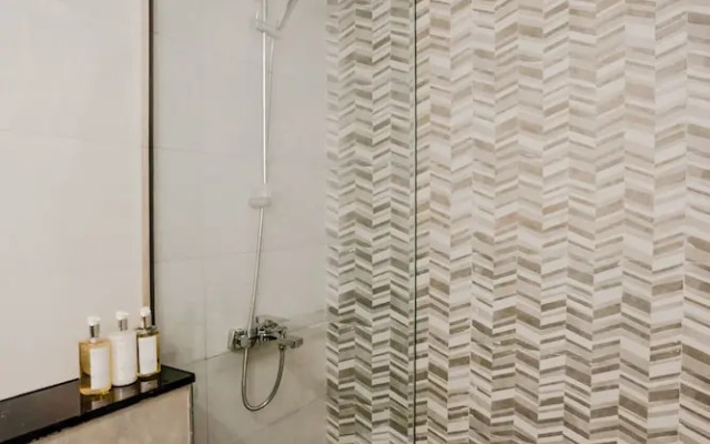 Nasma Luxury Stays - Binghatti Avenue