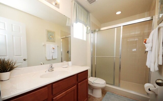 301 Las Fuentes Drive 6 Bedroom Home