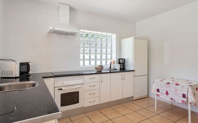 Fancy Holiday Home by the Sea in Calpe With Pool