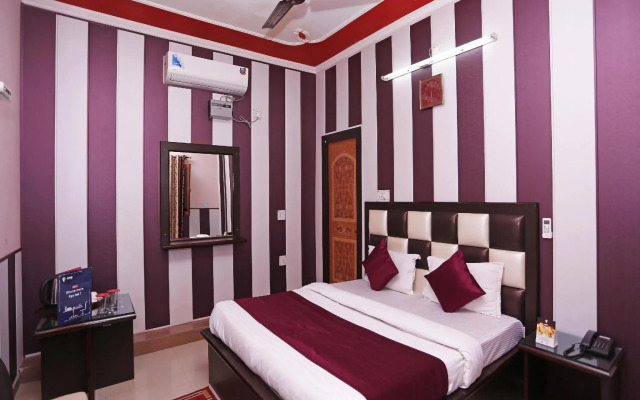 OYO 5851 Mehfil Hotel