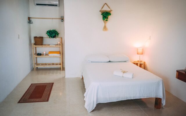 Malinche Hostel and Apartments