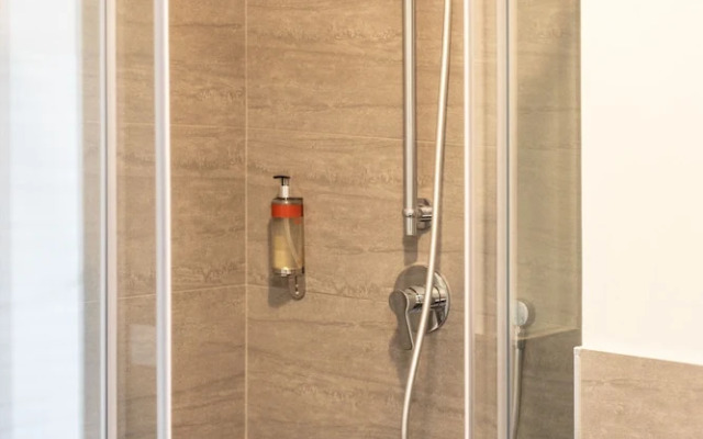 Virtual-Superior Apartments Milano Opera