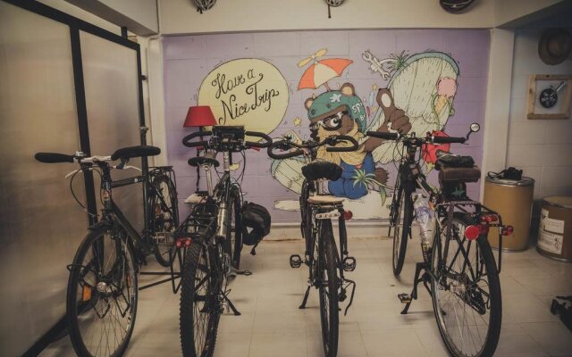 Spinning Bear Hostel