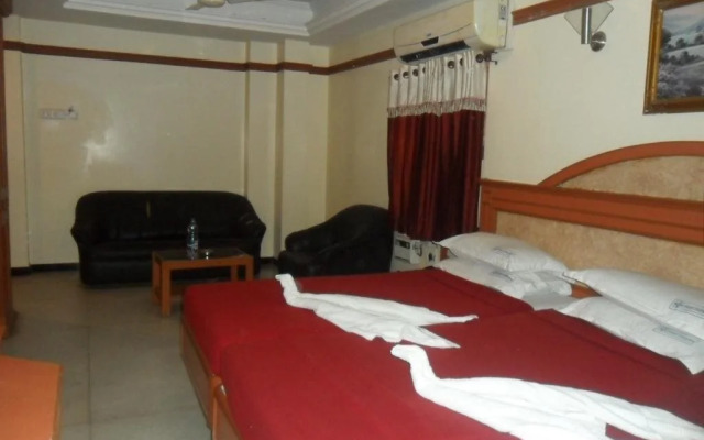 HOTEL Sathyam