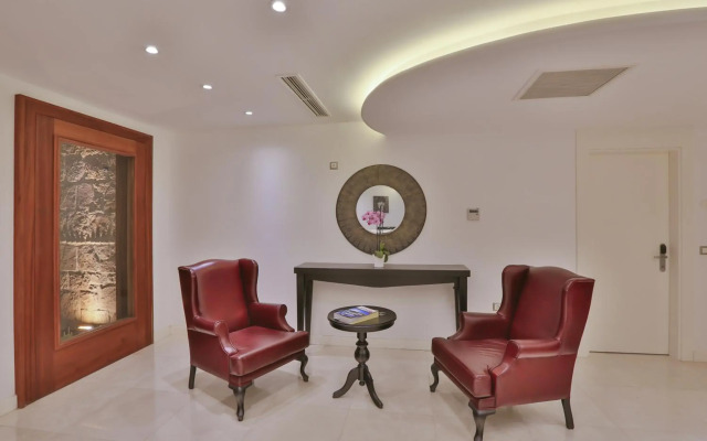 Arnna Hotel