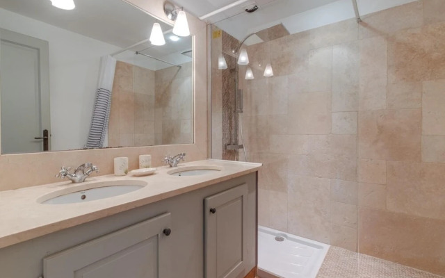 Apartment in La Motte Near Golf Course