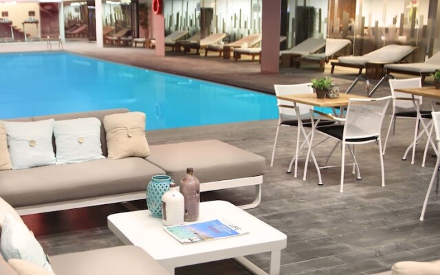 G Suites Airport
