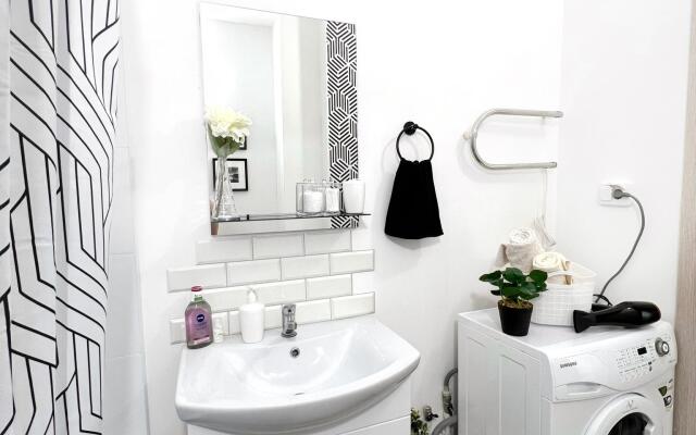 Квартира Comfort с самостоятельным заселением от Welcome V Ekb