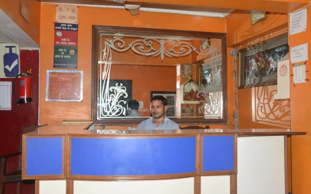 Hotel Naveen Residency