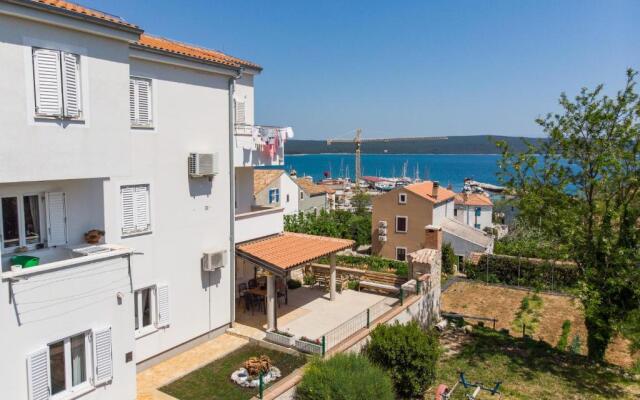 Apartment Mirna