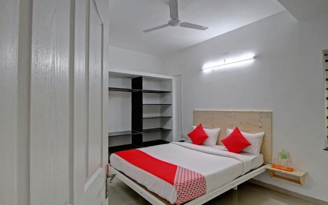 Sri Sharu Enclave By OYO Rooms
