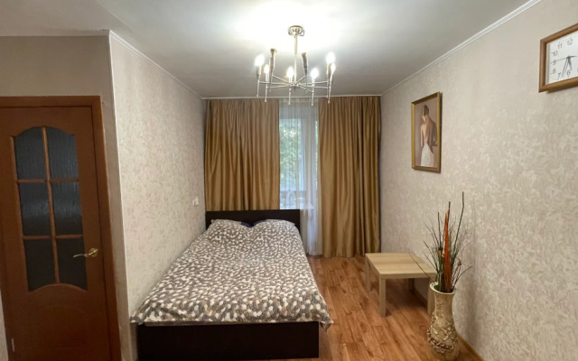 Апартаменты на проспекте Октября 122/1