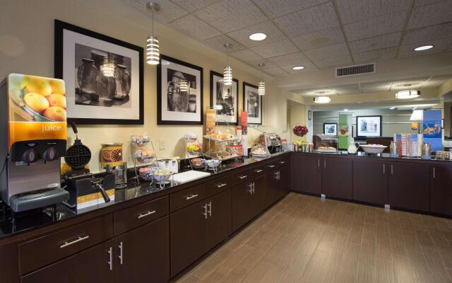 Hampton Inn Gainesville