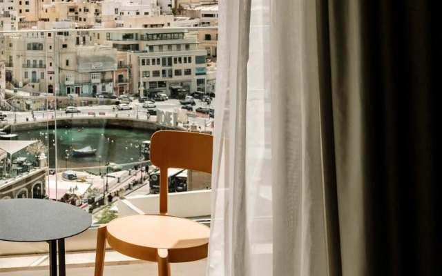 Spinola Hotel