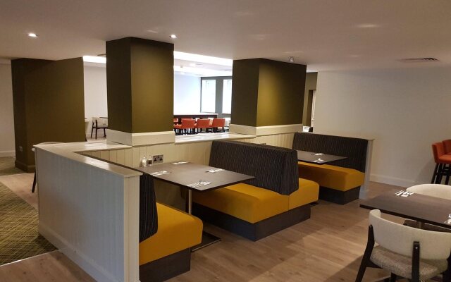 Holiday Inn Luton South - M1 Junction 9