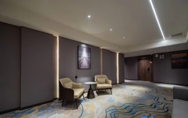 Urban Garden Hotel (Xi'an Red Cross Hospital Nanshaomen Subway Station)