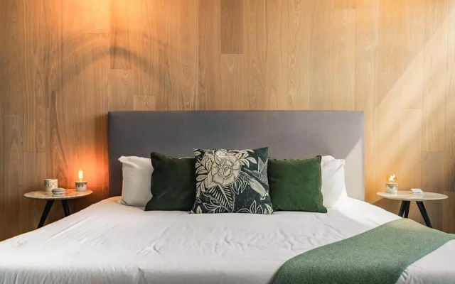 Casai Discover La Roma From a Contemporary Gem