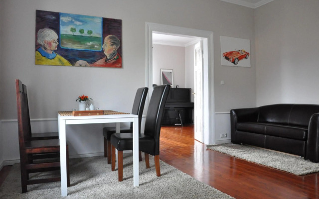 BE WELL 3-Rooms Apartment with Garden