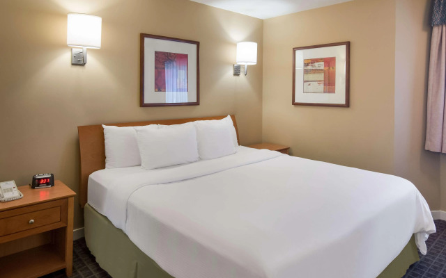SureStay Hotel by Best Western North Vancouver Capilano