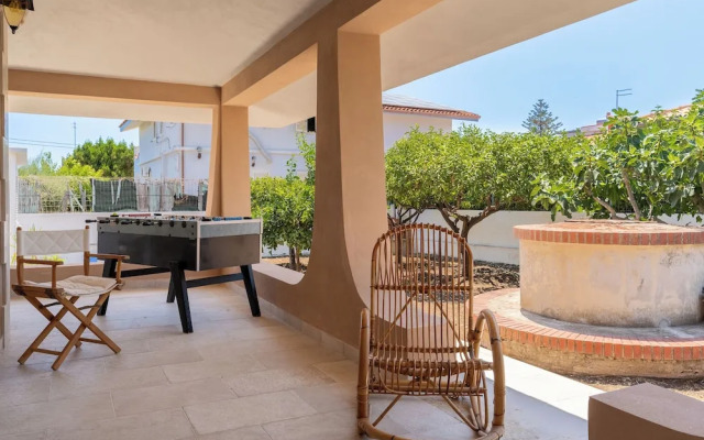 Villa Bali with Pool by Wonderful Italy