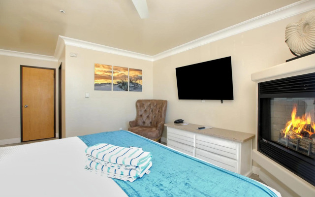 SeaVenture Beach Hotel