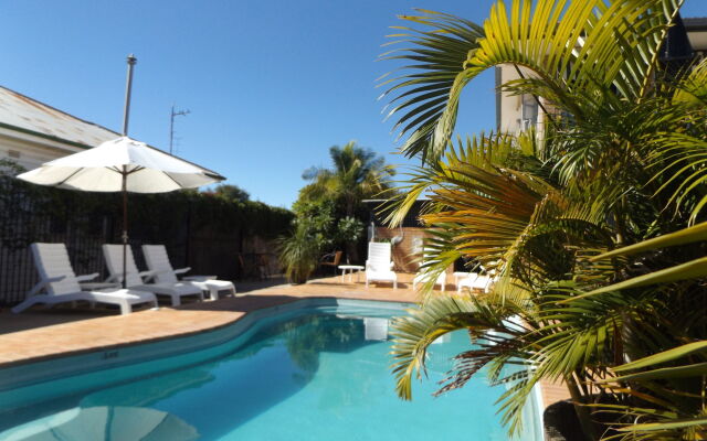 Golden Harvest Motor Inn