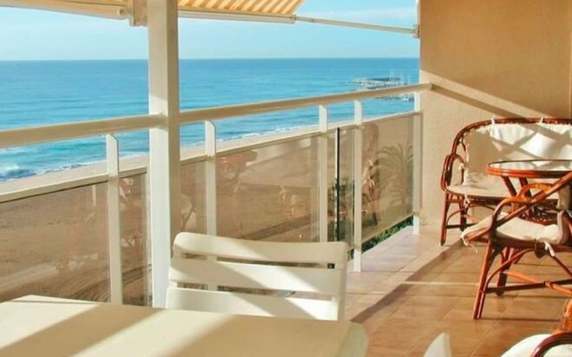 Cozy Apartment in Sant Vicenç de Montalt With Swimming Pool